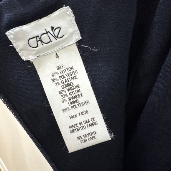 Cache Navy Blue Embroidered Contrast Knit Cutout Sheath Dress Sz 4 Keyhole Back - Picture 4 of 11